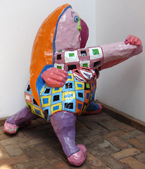 Sculpture Opening dance 2, polyester sculpture of a couple opening a party, for instance a wedding by dancing, a tango