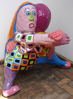 Sculpture Opening dance 2, polyester sculpture of a couple opening a party, for instance a wedding by dancing, a tango