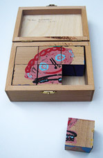 Twan de Vos Puzzle Box mit Siebdruck-Einheiten, darunter 3 von 6 Bilder der Margreet Terwisga