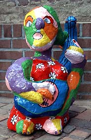 skulptur polyester kunst statue musik gitarre frau