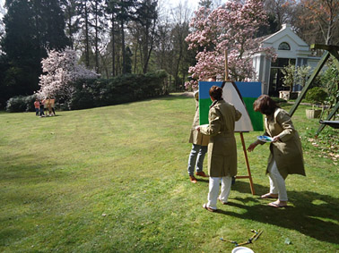 Samen schilderen tijdens teambuiding Alliander in Oosterbeek, schilderworkshop